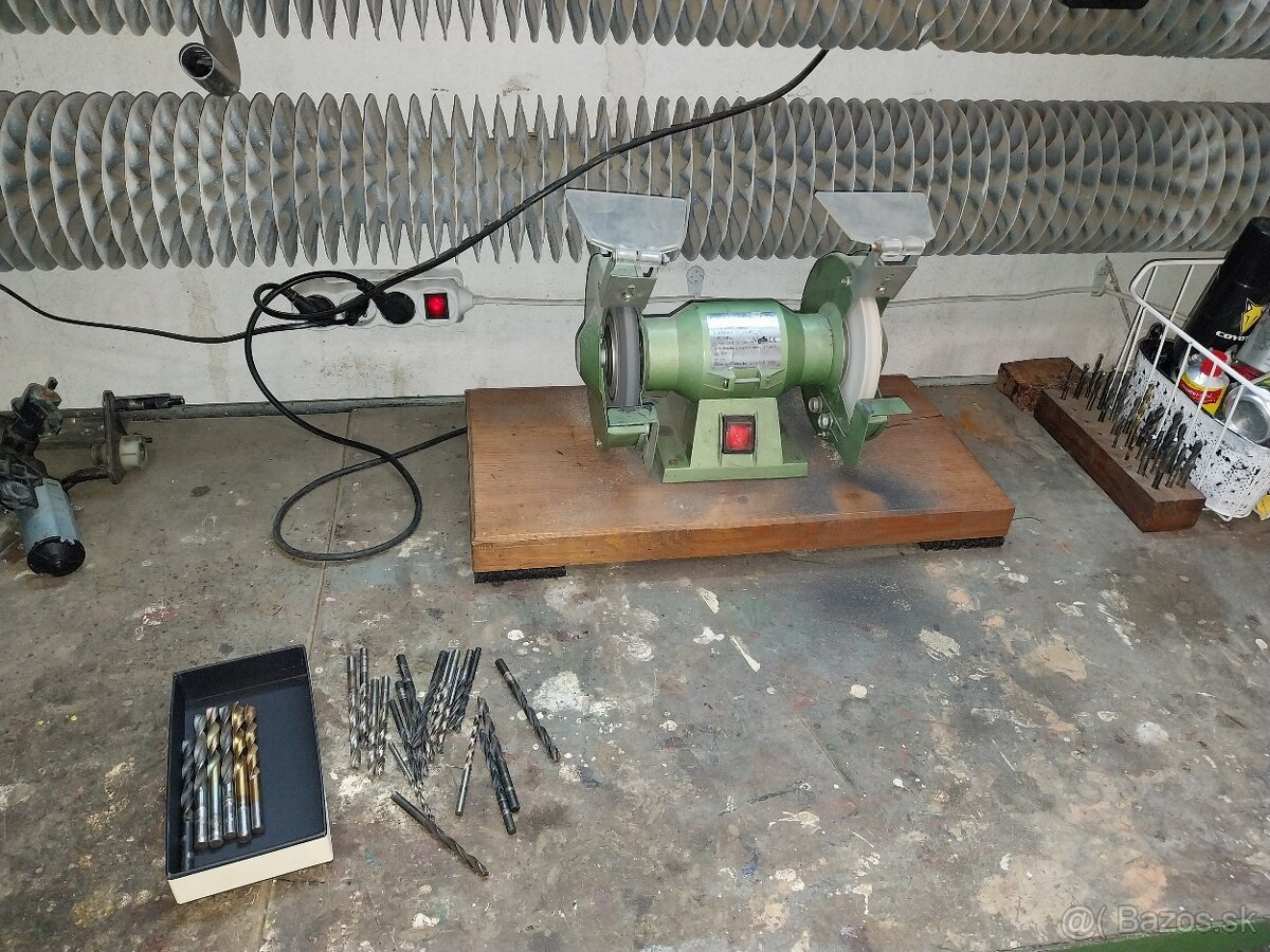 Ručné brúsenie vrtákov do železa⭐️1mmØ=0,05.-centov