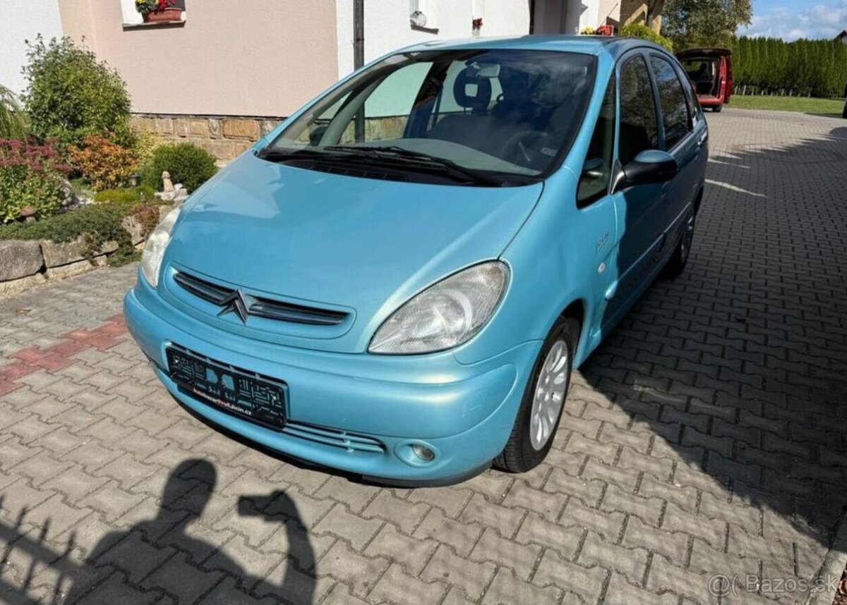 Citroën Xsara Picasso 2.0i/16V Automatic ,nová STK benzín