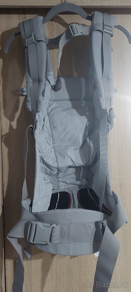 Ergonomický nosič Ergo baby