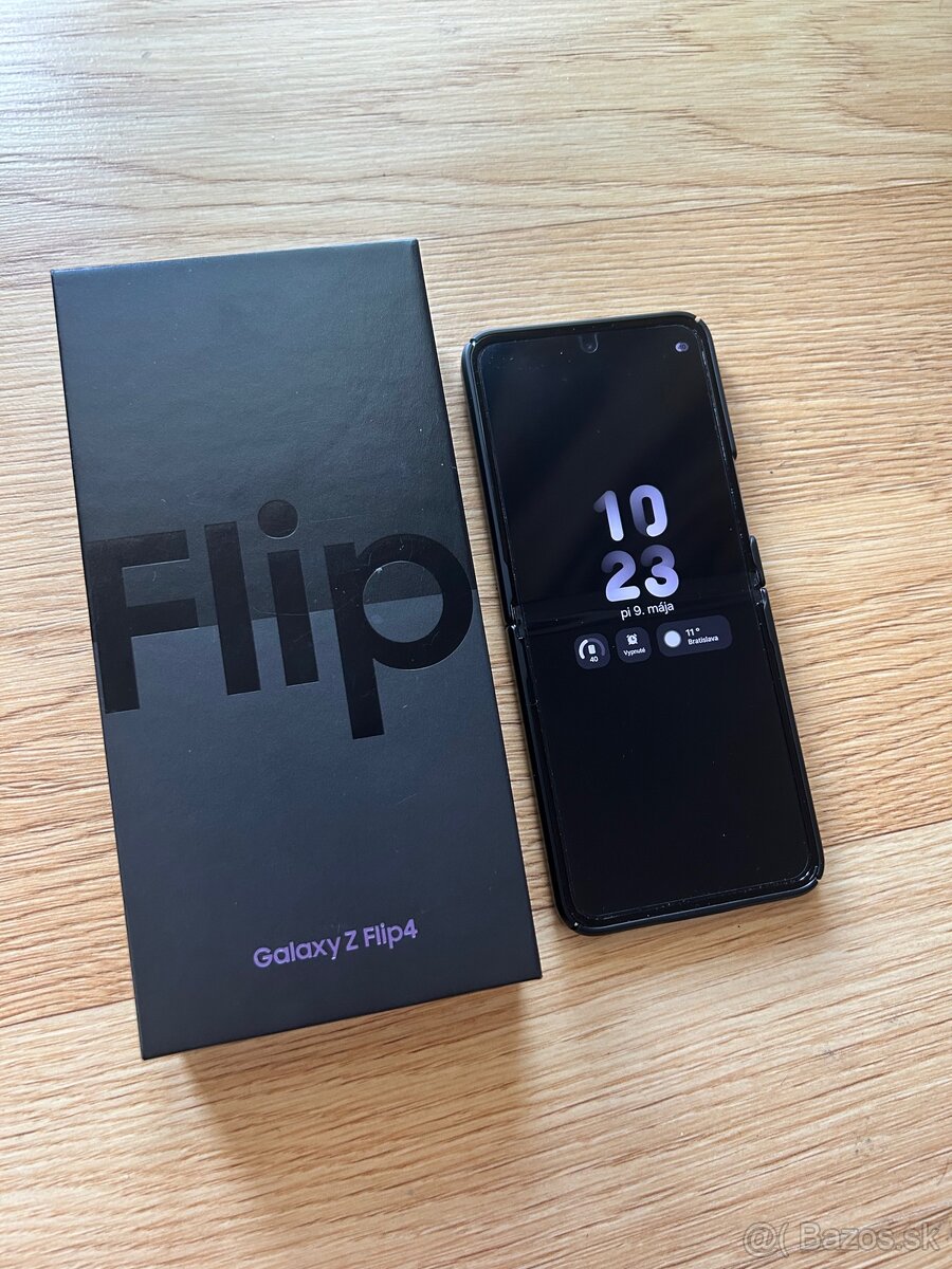 Samsung Galaxy Z flip4 (128gb)