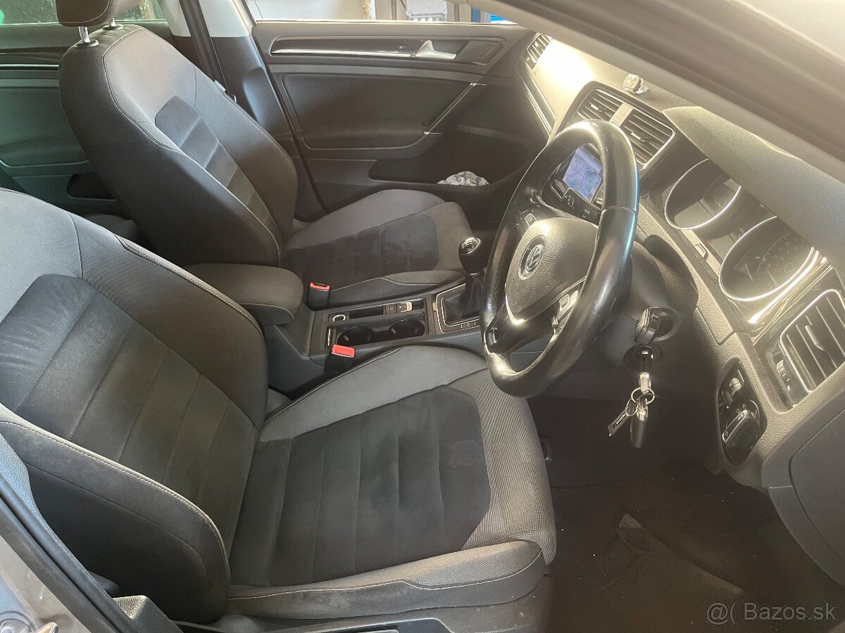 Sedačky vw golf 7 kombi variant