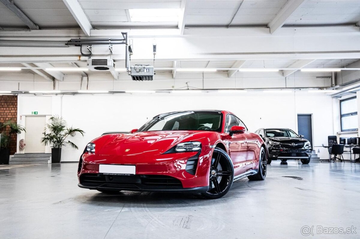 Porsche Taycan