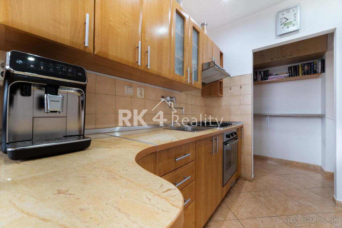RK4 - REZERVOVANÉ - 3 izbový byt - kompletná rekonštrukcia