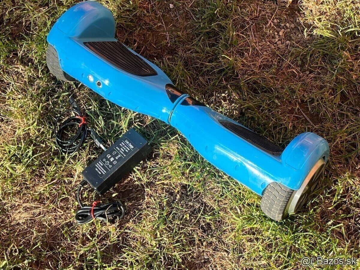 Predám HOWERBOARD modrý