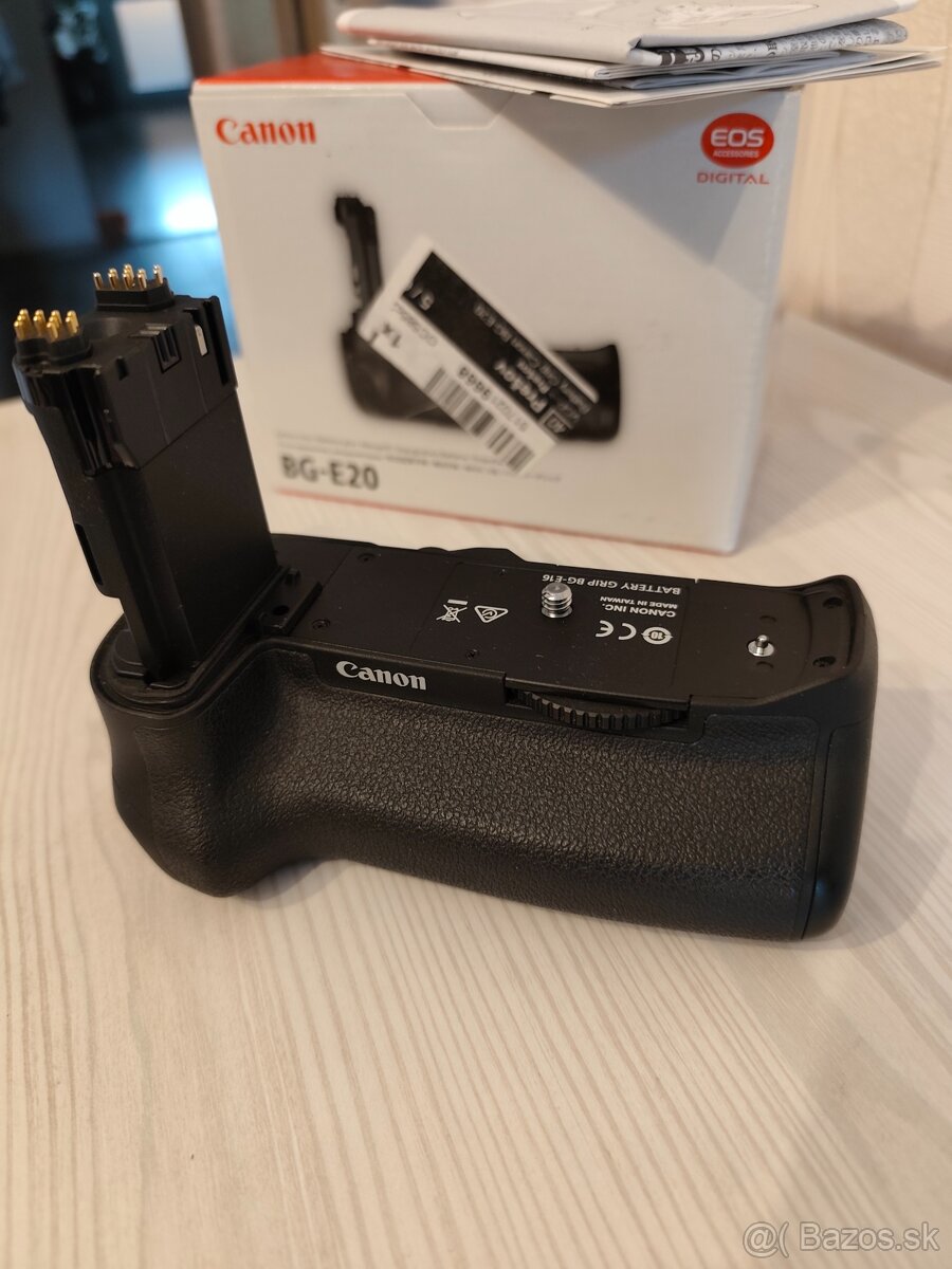 Battery grip BG - E16