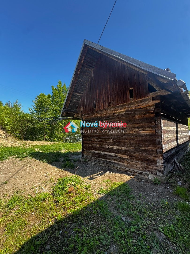 Na predaj starší dom so súpisným číslom N043-12-DASE