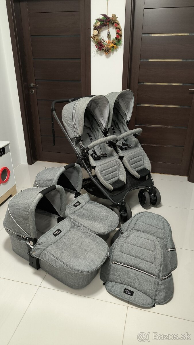 Kočík VALCO BABY SNAP ULTRA DUO pre dvojičky + 2 vaničky