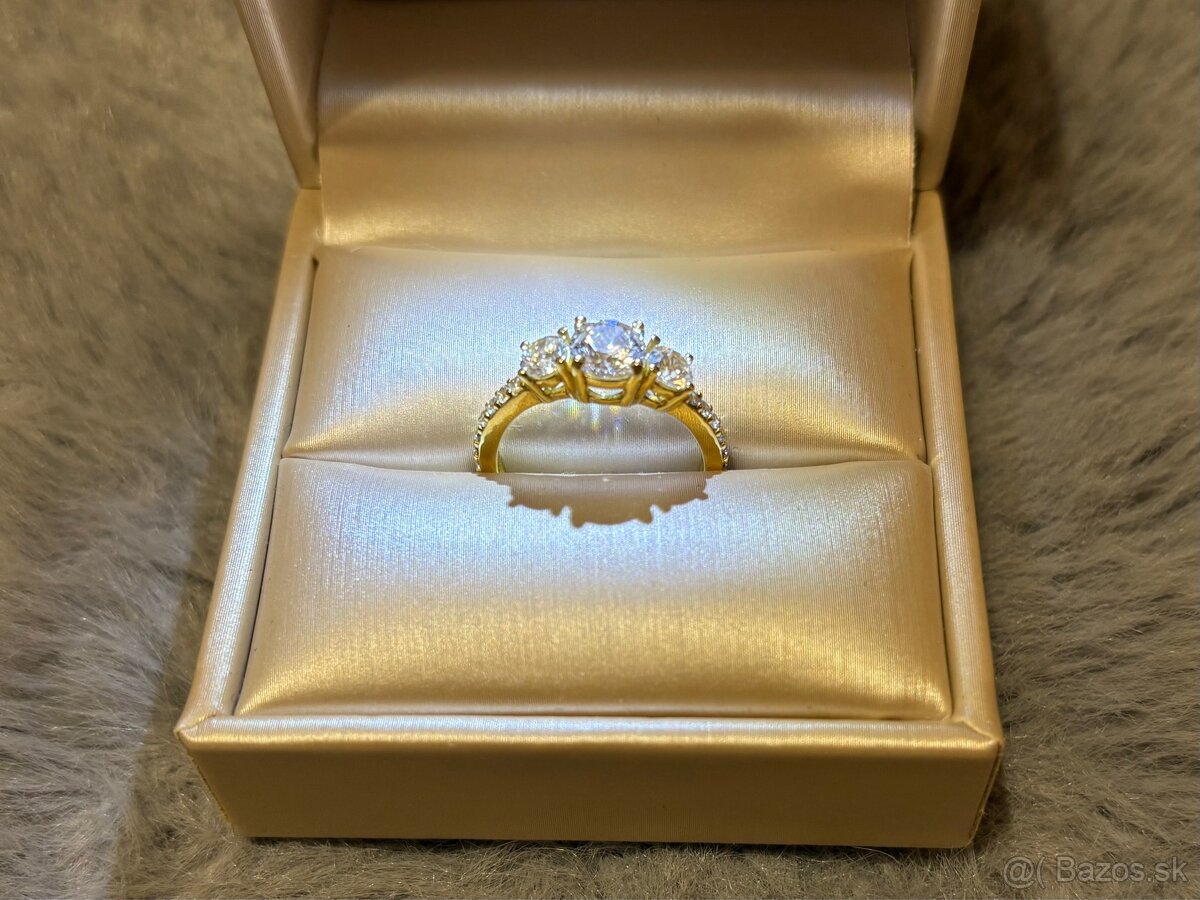 Zlatý prsteň Au585