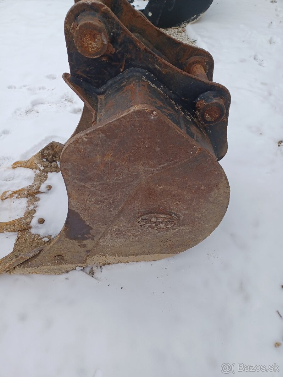 Lyžica 60cm Jcb 4cx,3cx,65r