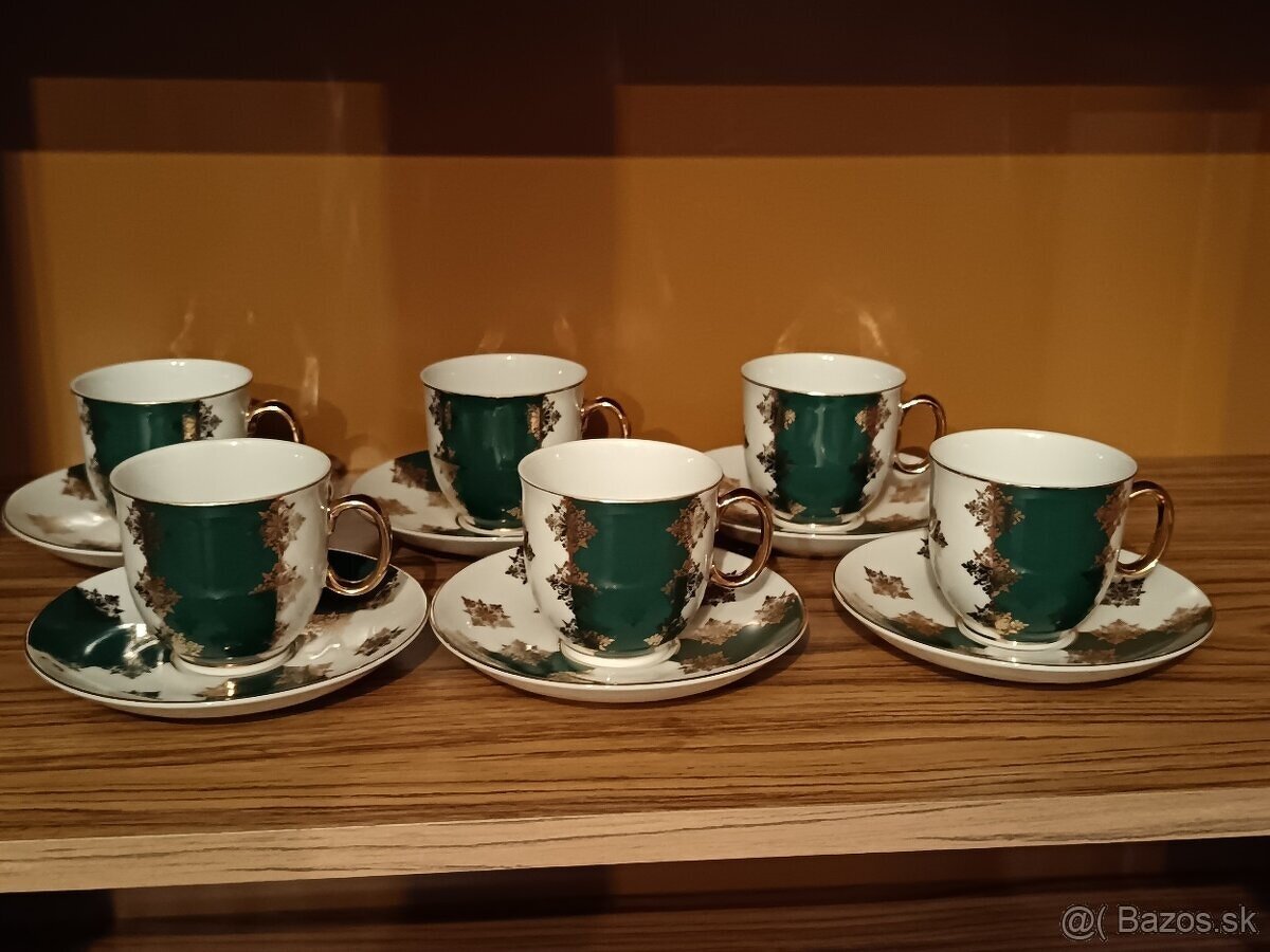 krásna kávová porcelánová súprava