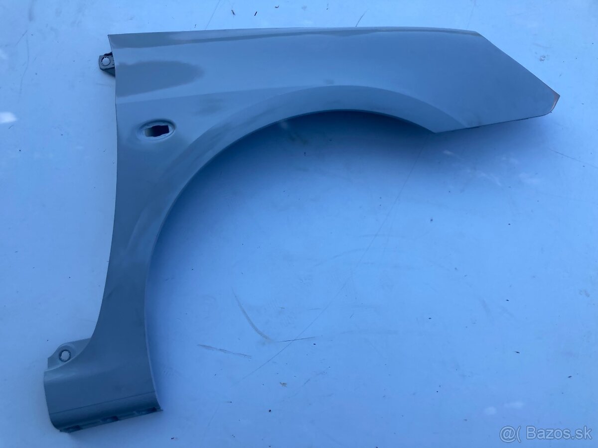 Blatník Peugeot 307, obj. č.: 7841.N7