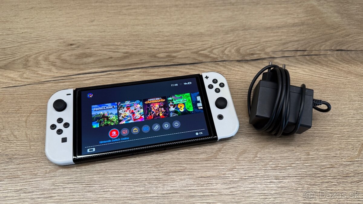 NINTENDO Switch OLED 32GB White
