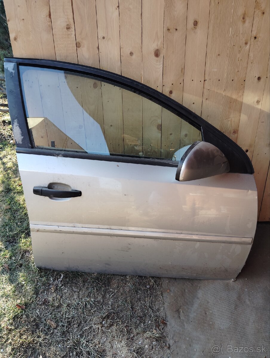 Opel Vectra, náhradné diely
