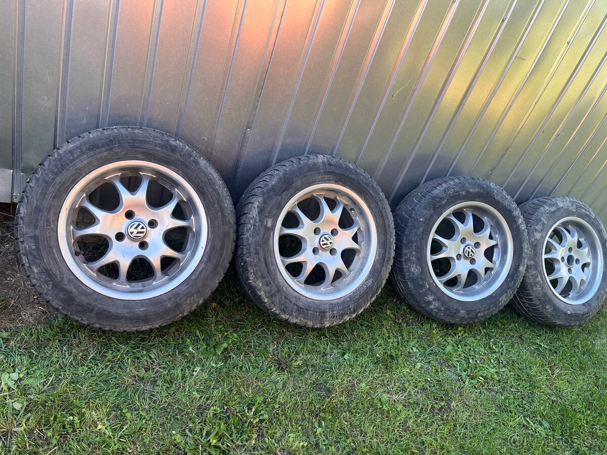 Elektrony 4x100 r15