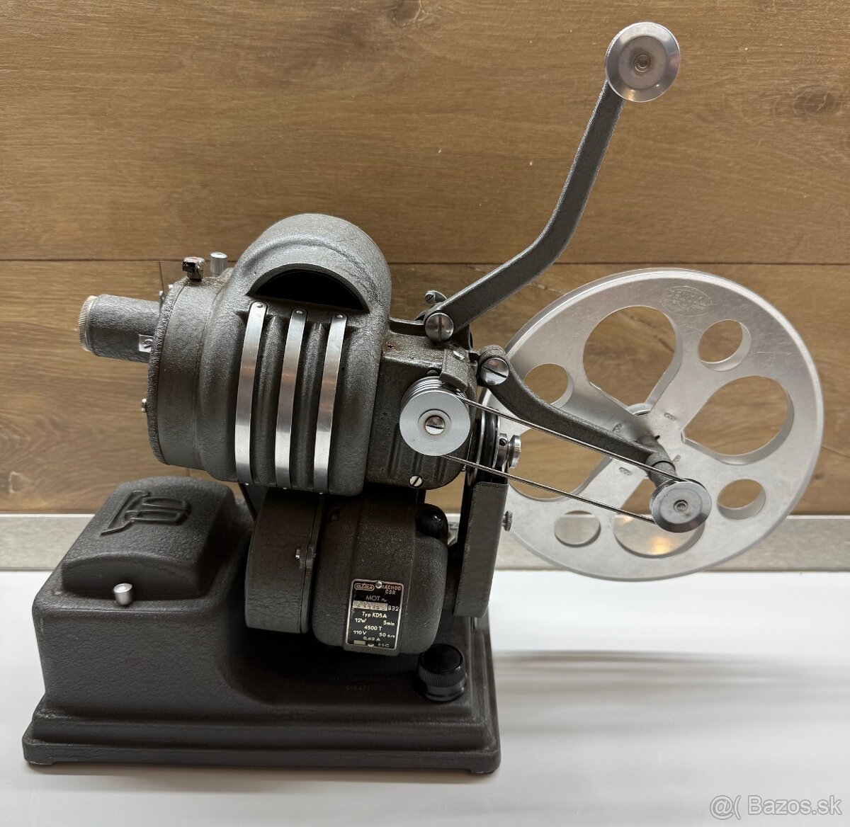 Starožitná premietačka Meopta ATAS KD5A 1950 - top stav