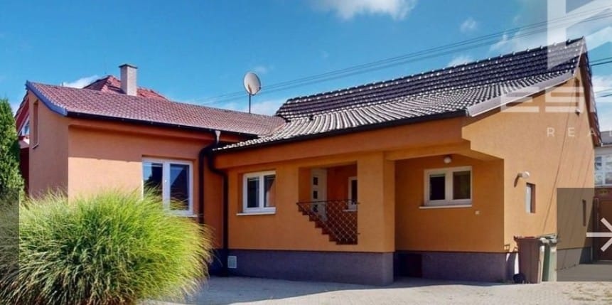 Dám do prenájmu zariadený  3 izb domček  v Malackách