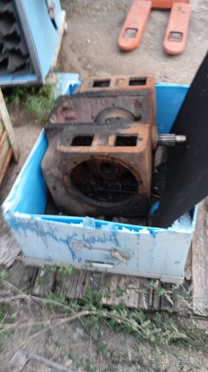 Obal diferenciálu Zetor 3011