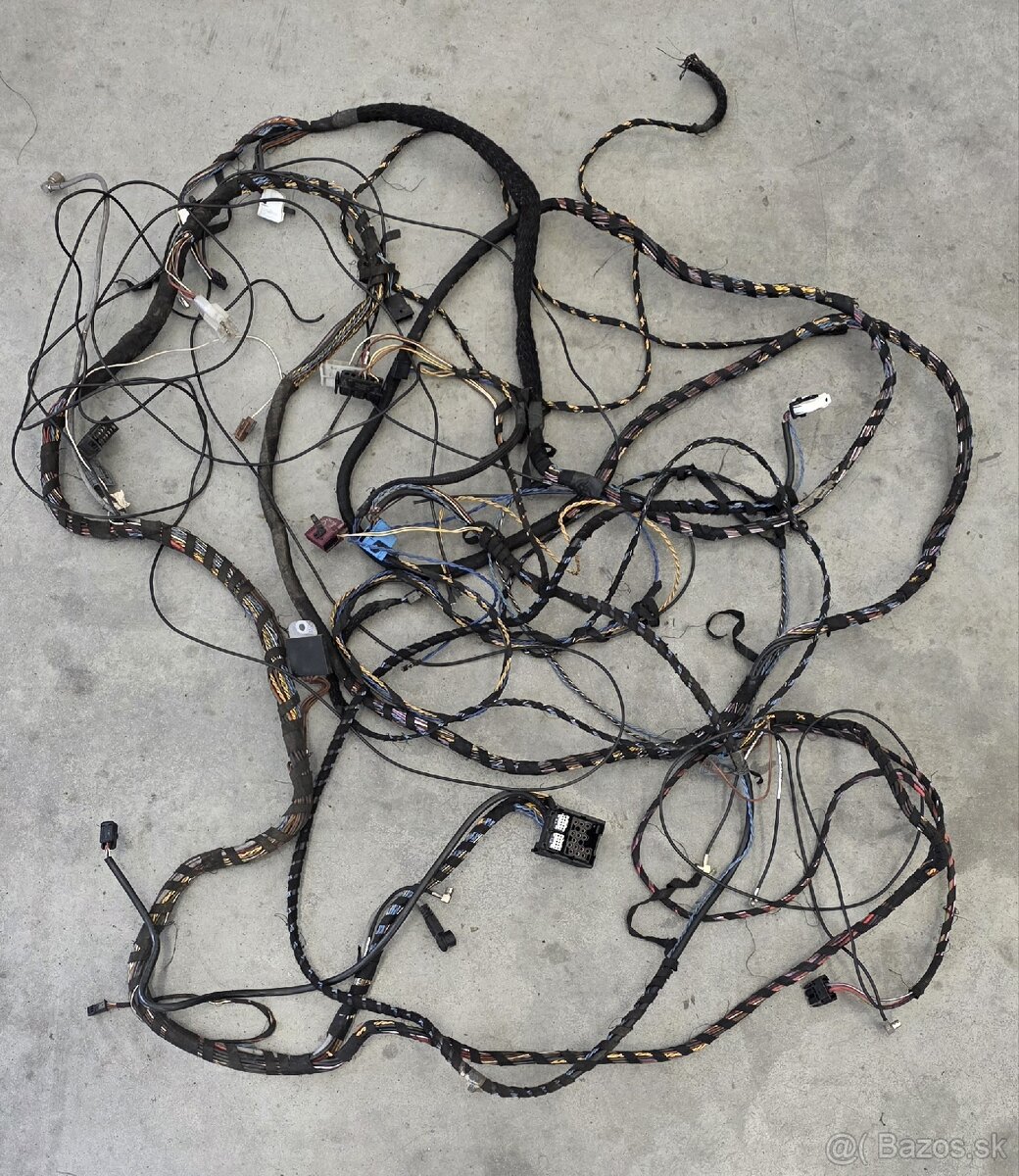 Kabelaž na 16:9 pre BMW e39