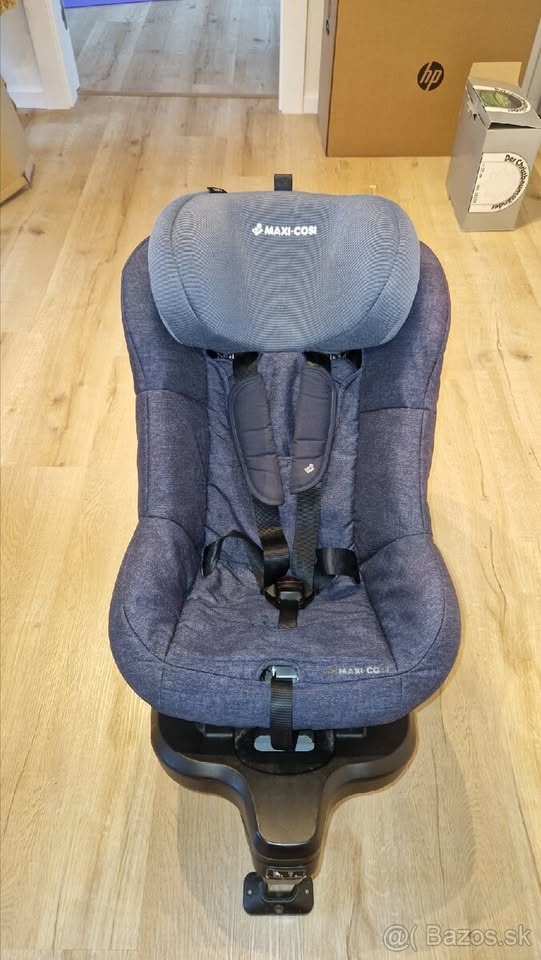 Autosedačka Maxi Cosi Tobifix NomadBlue 9-18 kg
