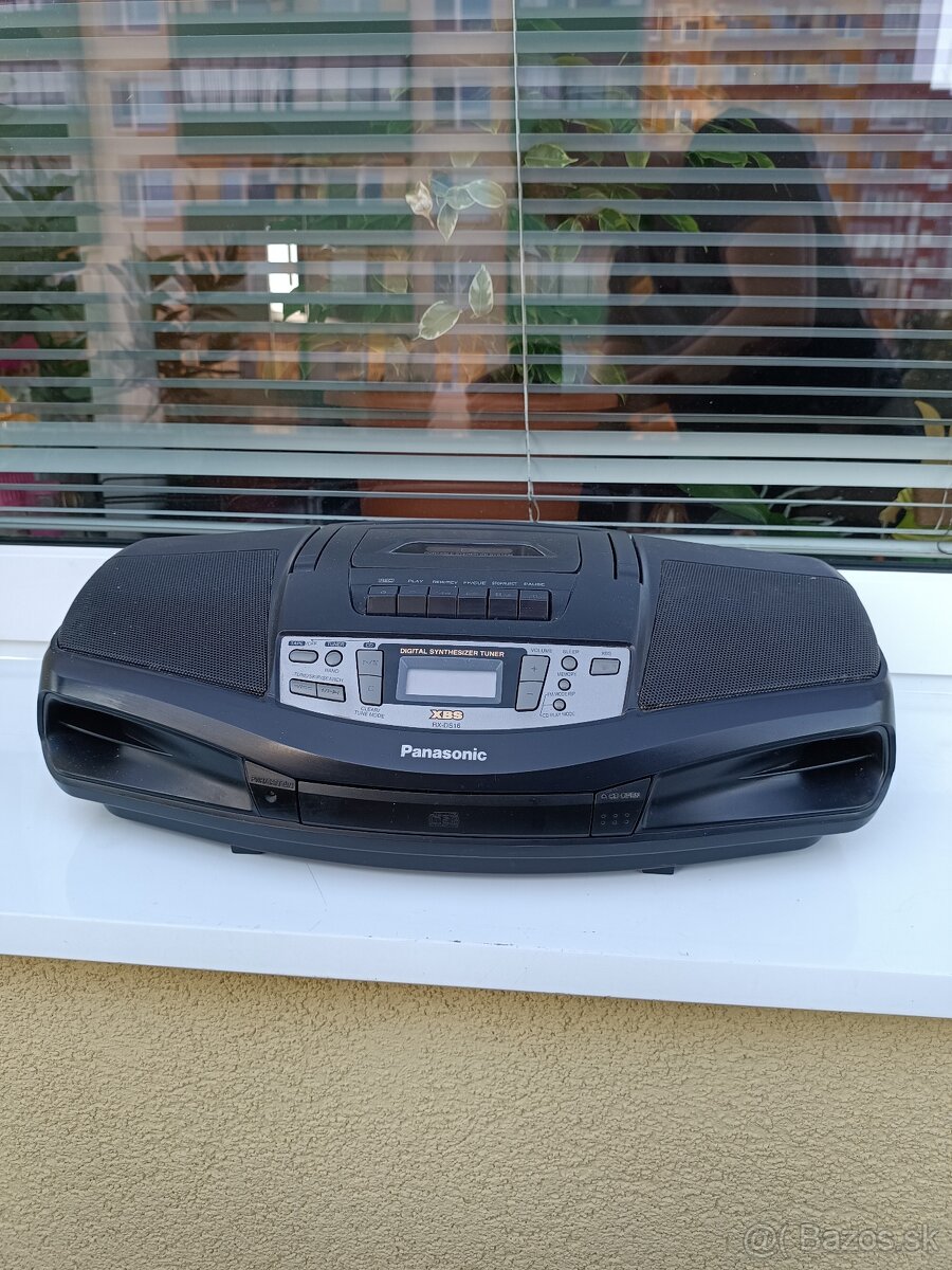 Rádio Panasonic