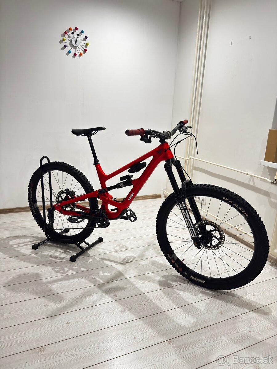 YT Capra Core 3 2023
