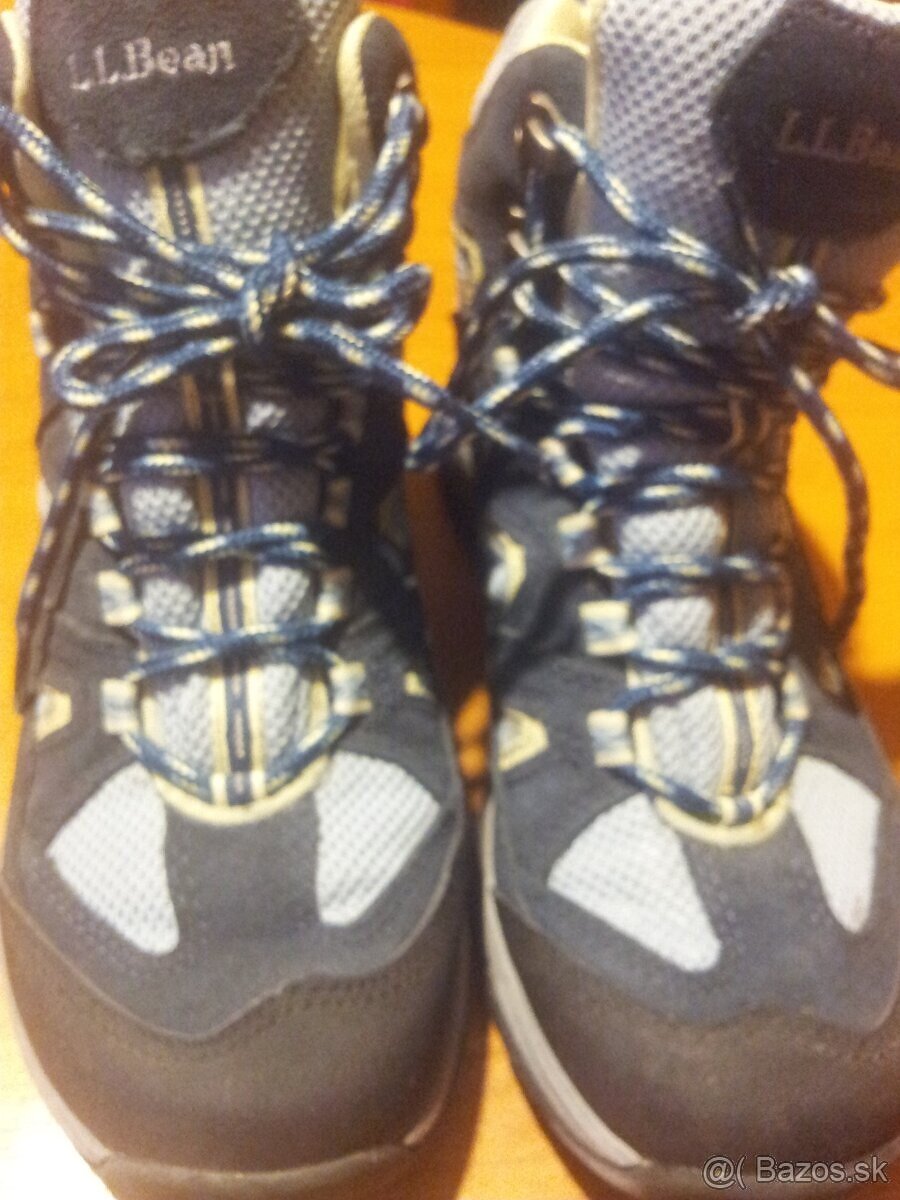 Sportove turisticke topanky