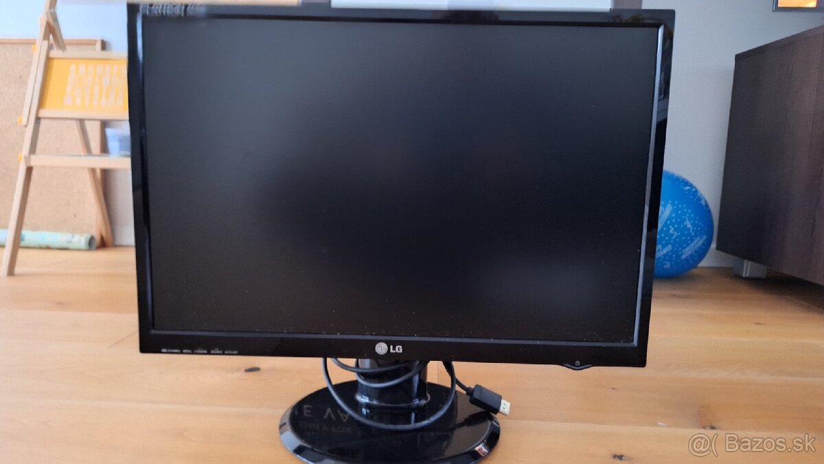 22" Bezchybny Monitor LG Flatron L226WTQ-SF