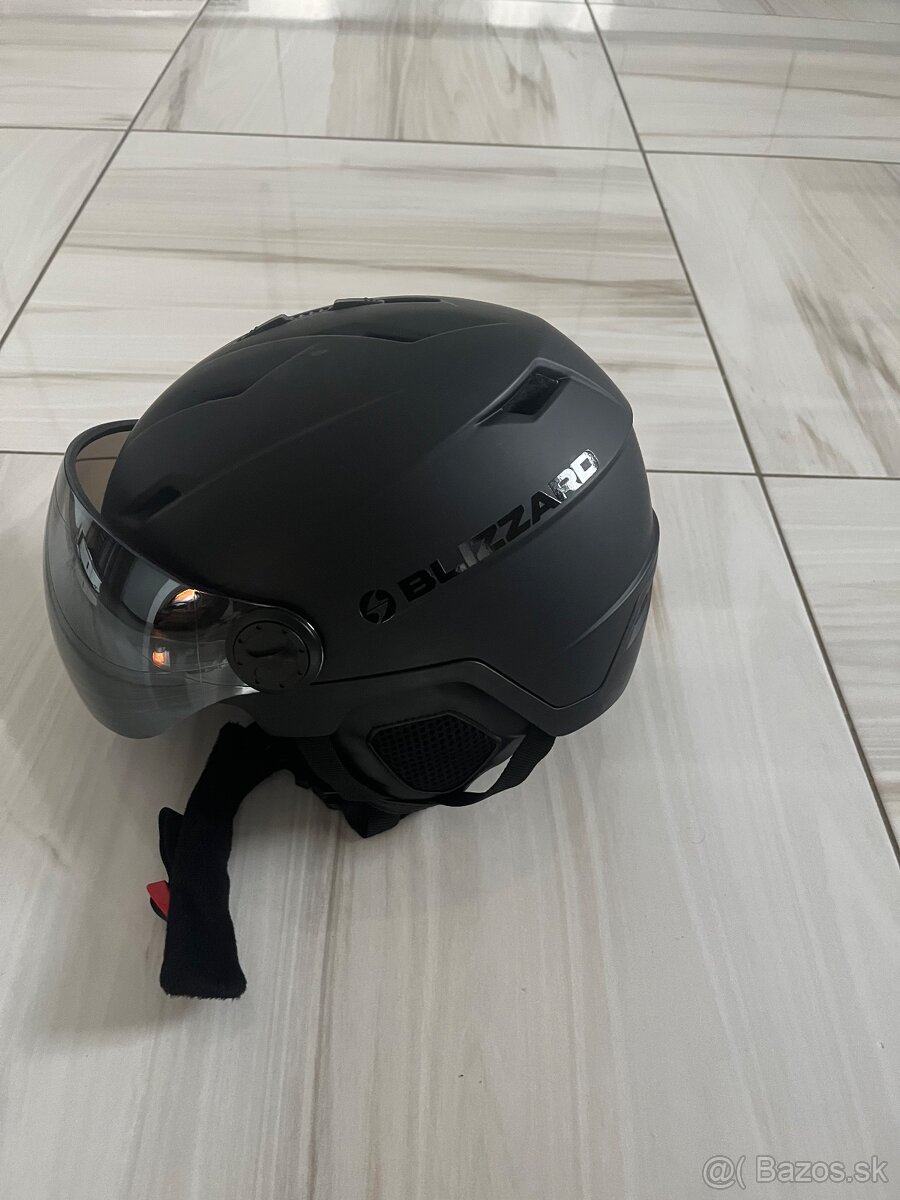 Prilba Blizzard so štítom L/XL 60-63cm