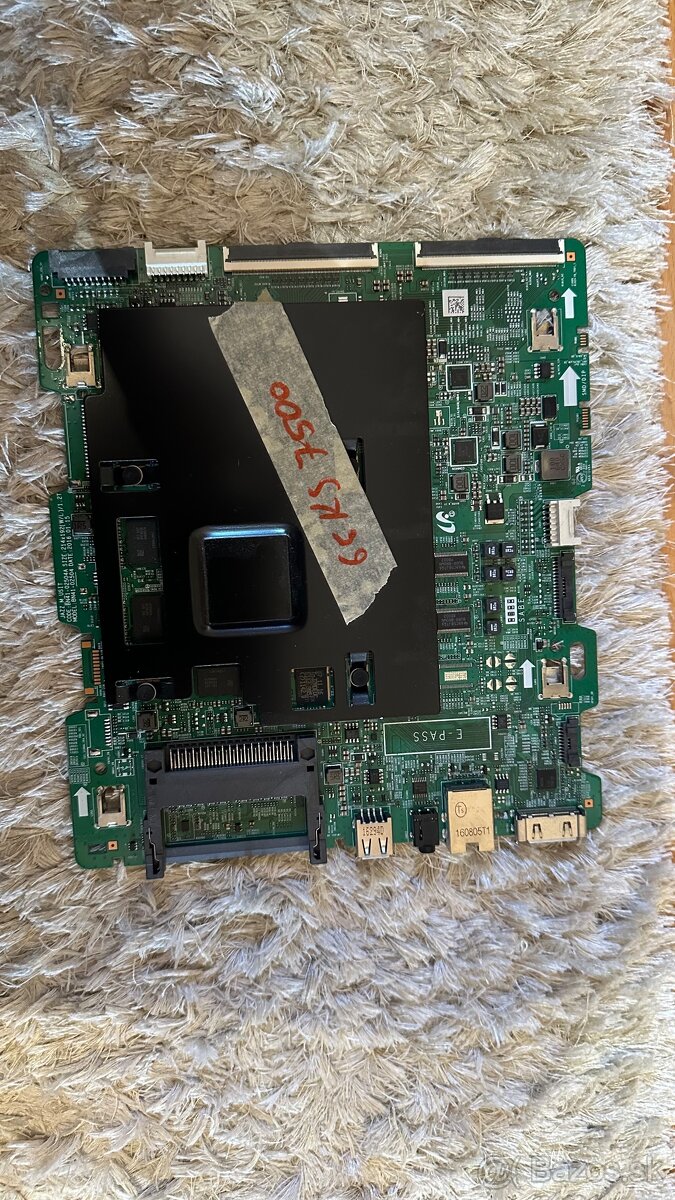 Predam trieto dosky do TV Samsung .