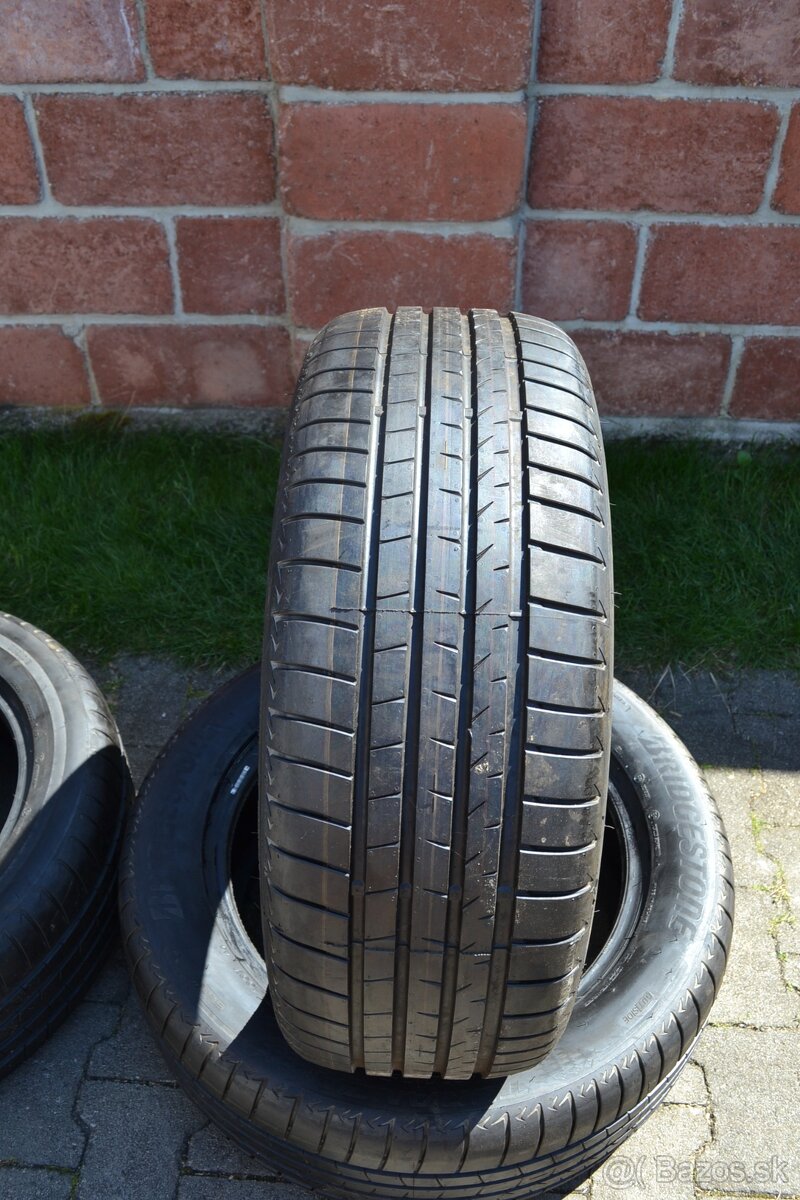 235/55 R18 Bridgestone Turanza T005