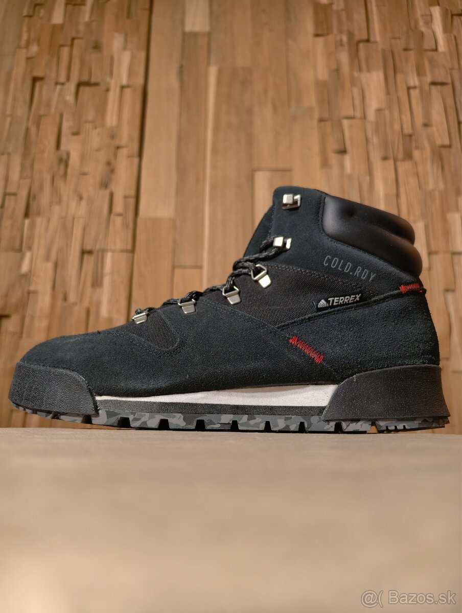 Adidas Terrex Snowpitch COLD.RDY
