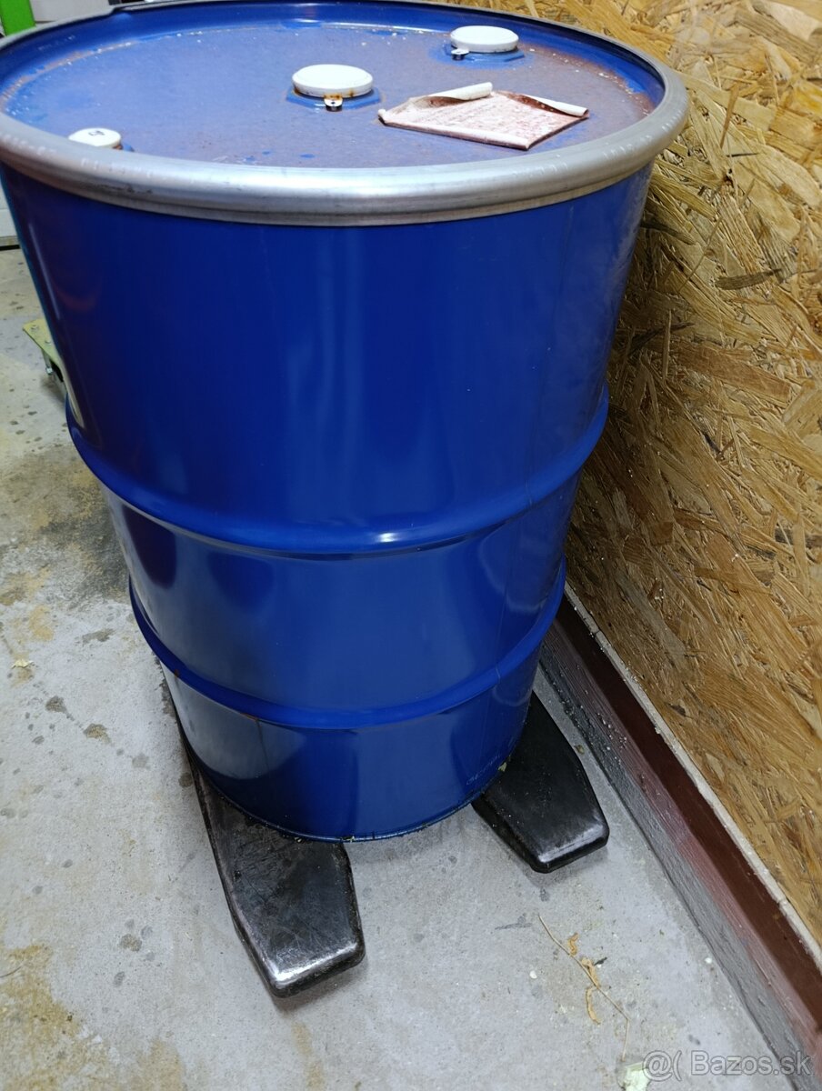 Plechové sudy 200L