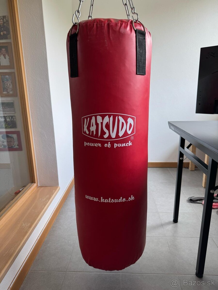 Boxovacie vrece Katsudo – červené, ako nové