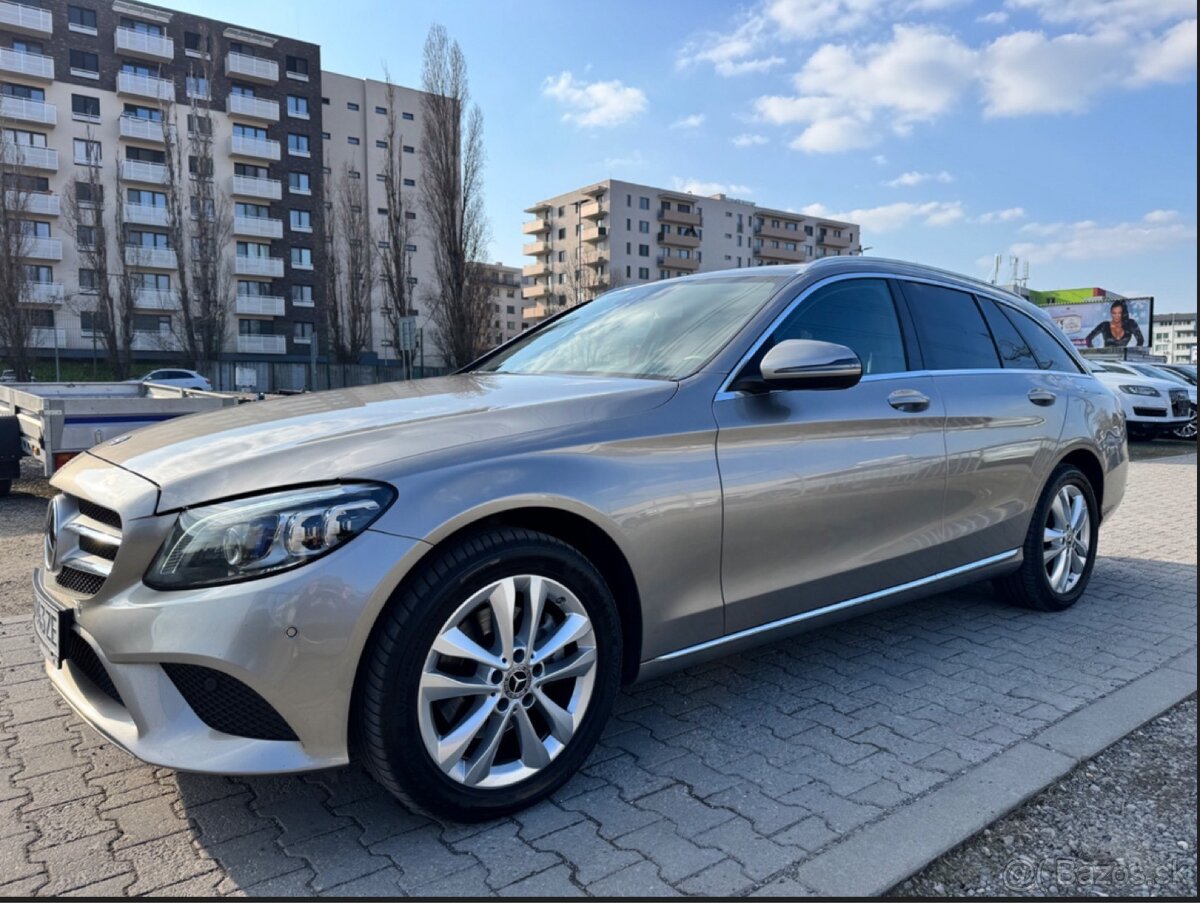 Mercedes-Benz C trieda Kombi 220 d A/T 4MATIC
