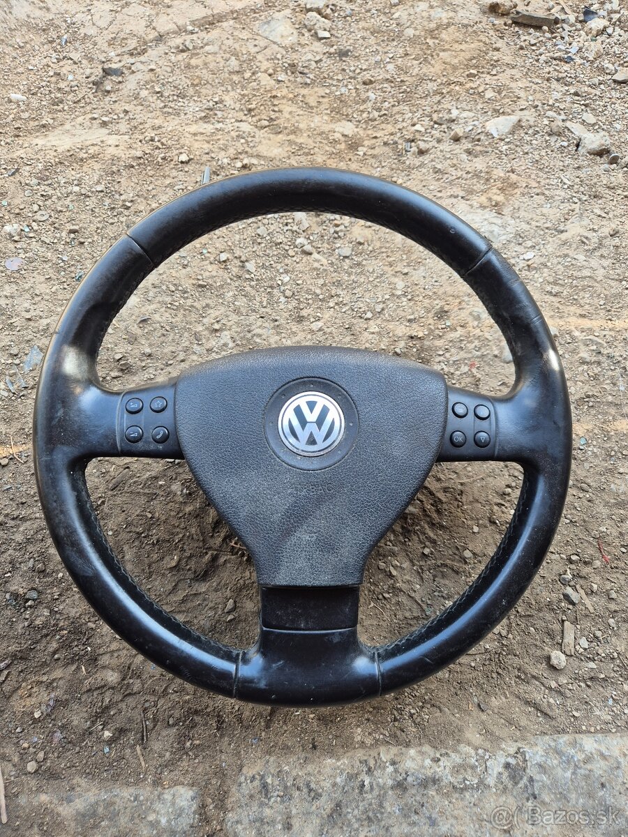 Predám trojramenny kožený pre VW GROUP