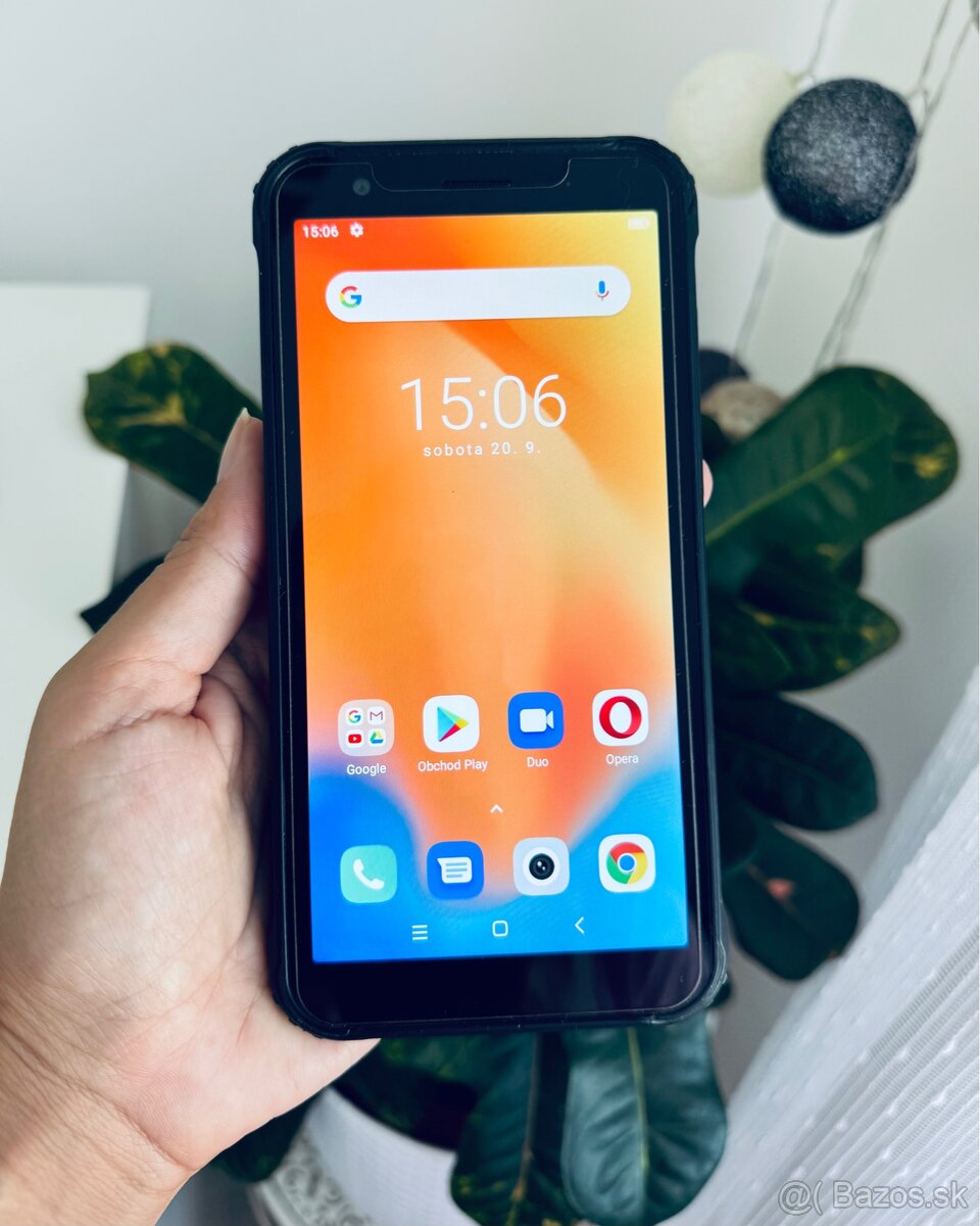 Odolný mobil Blackview BV4900Pro