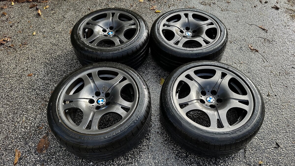 73. BMW 245/45/ r19 | 275/40/ r19