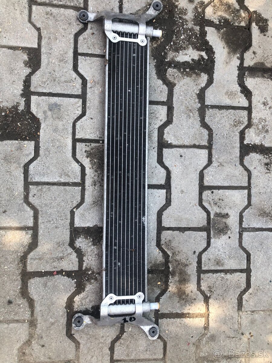 Predám pomocný chladič VW/Audi – 7L6 121 212 B