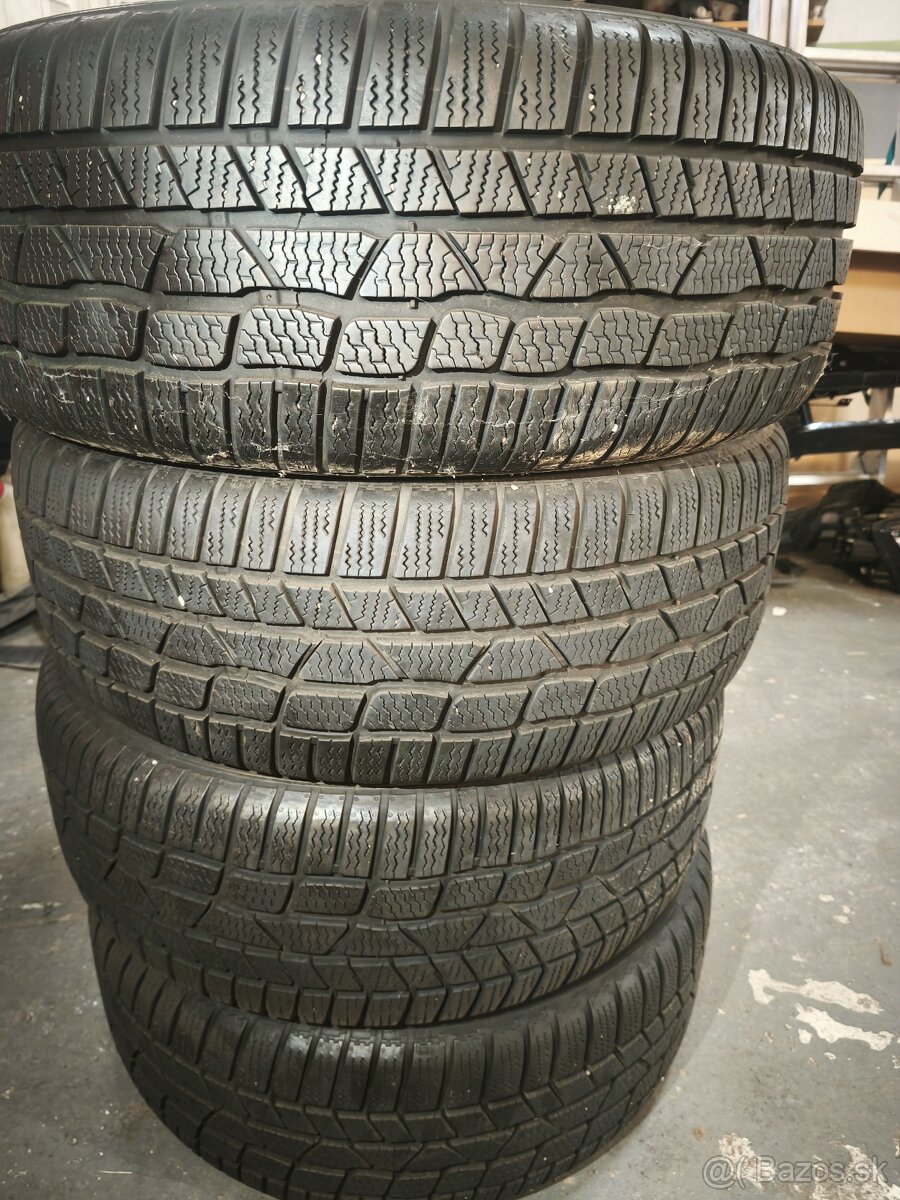 Contiwintercontact TS830 P 225/50 R18 99H