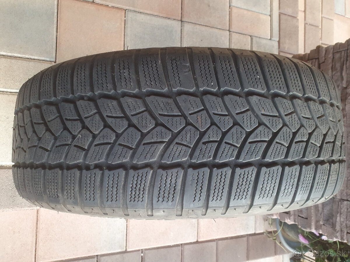 Predám 4ks zimne pneu Firestone Winterhawk 205/55 R16 91T