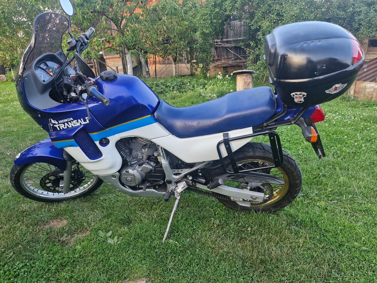Honda transalp 600