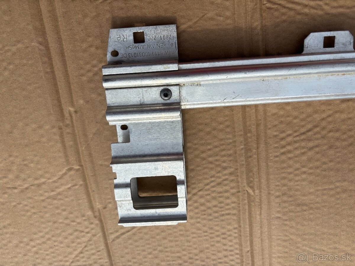 MINI F45 F46 BMW X1 X2 VYSTUHA PREDNEHO NARAZNIKA