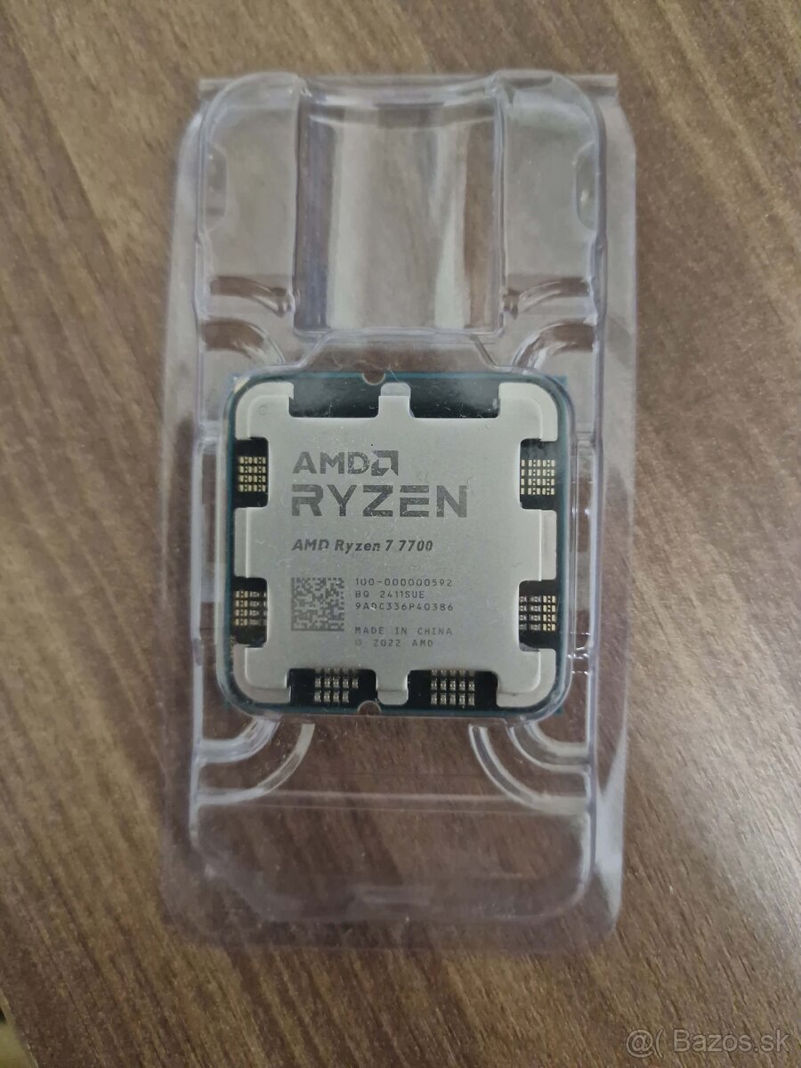 AMD Ryzen 7 7700
