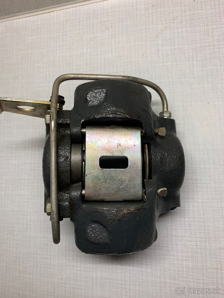 Brzdovy strmen Skoda 110 R