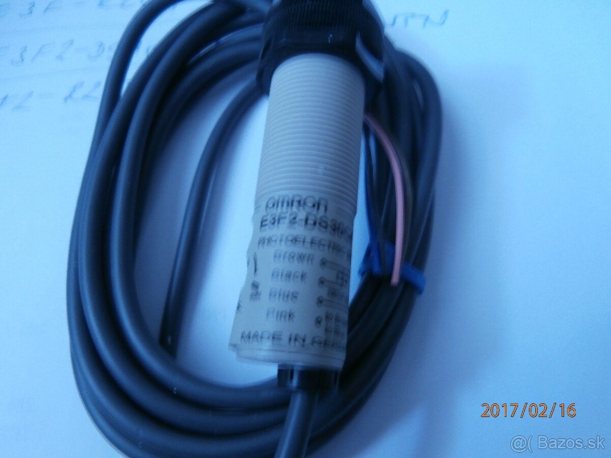 Optické snimače rozne druhy-Omron.