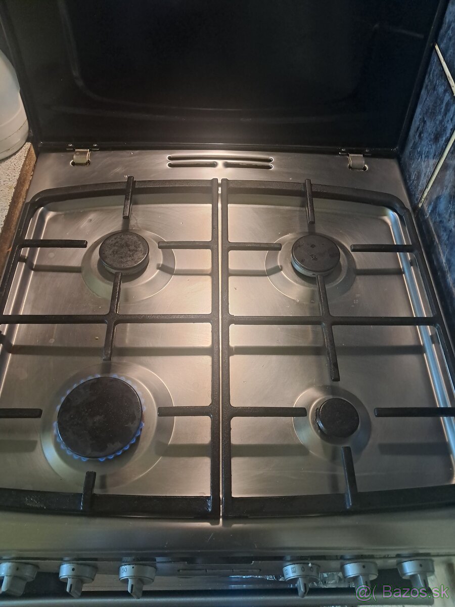 Rošty na šporáku.