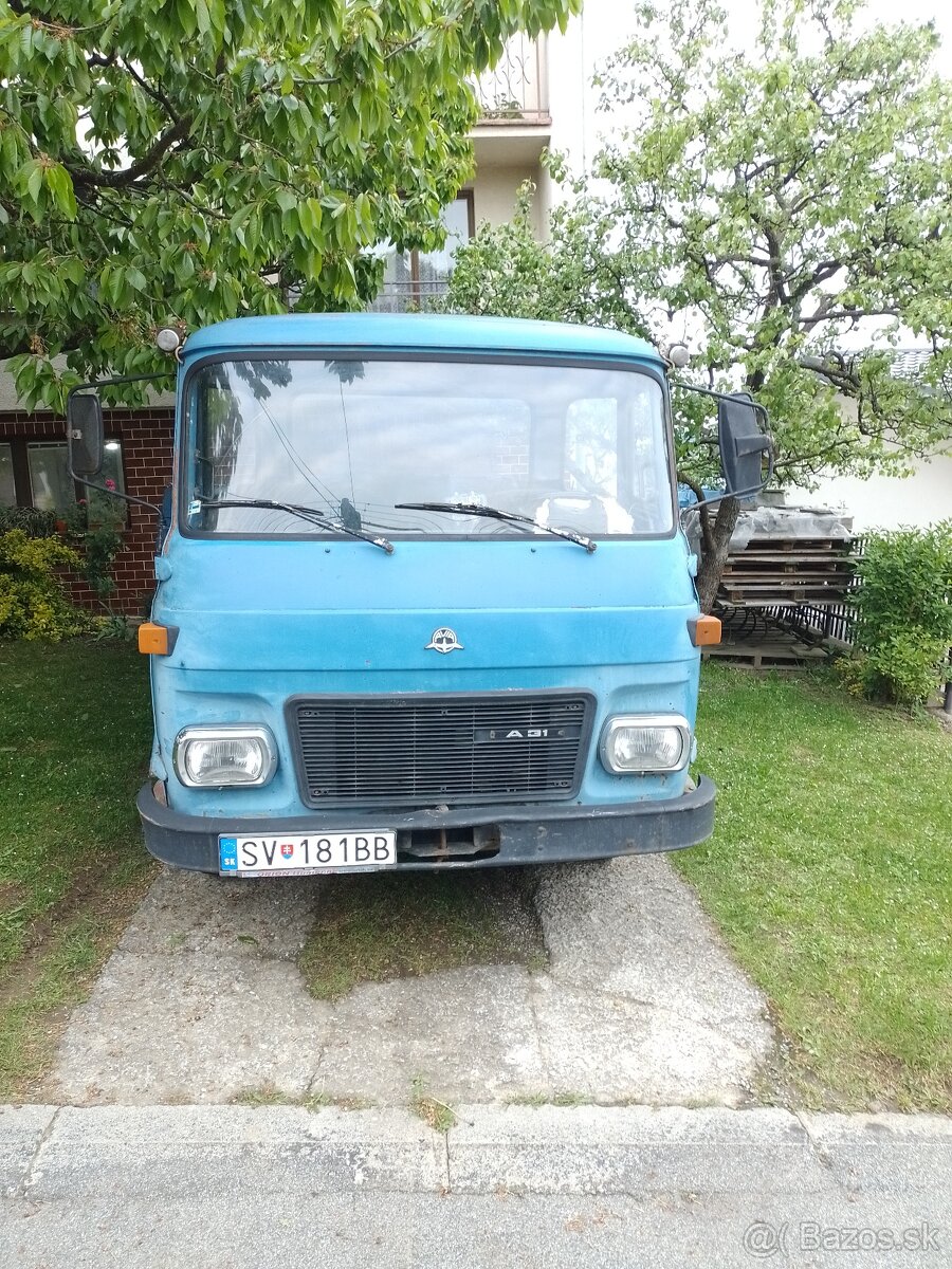 Avia A31