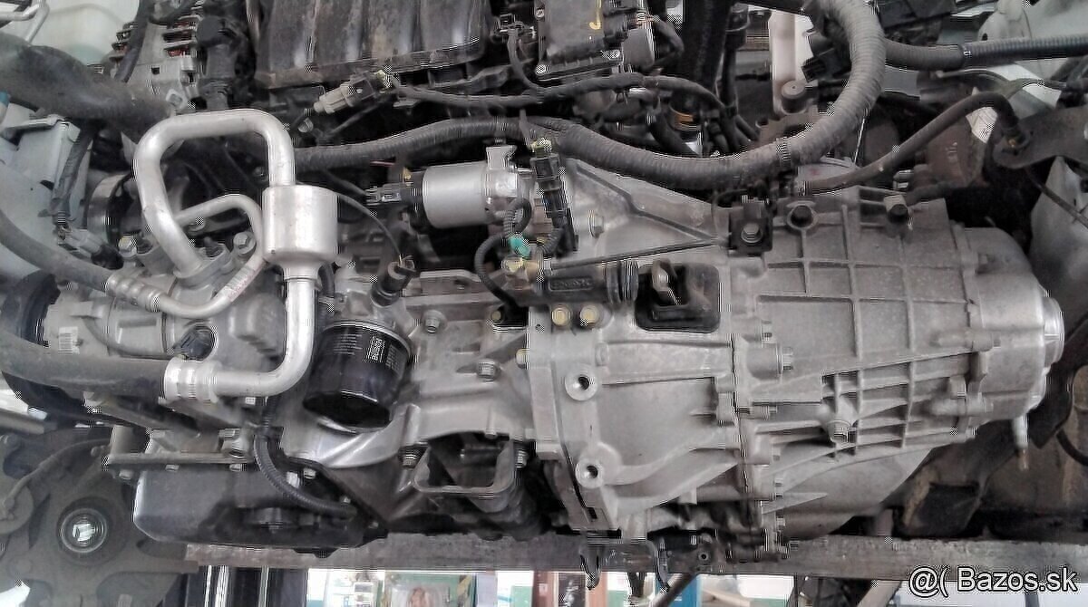 KIA SPORTAGE 1.6 GDI 2015 predám PREVODOVU, otoč, DVERE, pol
