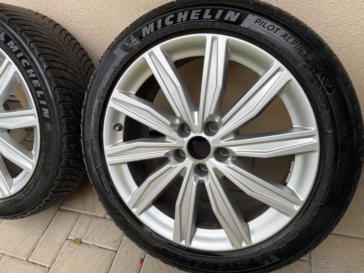 Org. AUDI S-line 8jxR19 ET39 245 45 R19 Mercedes VW