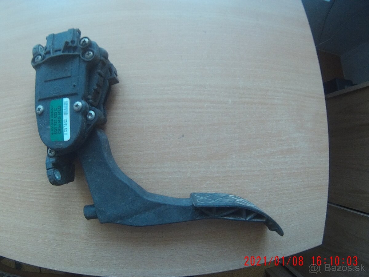plynovy pedal fabia 1,4 MPI 6Q1 721 503C